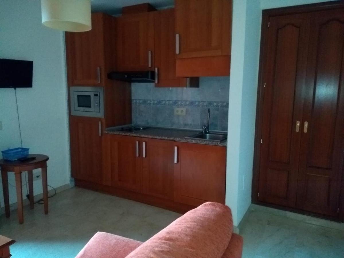 Apartamentos Don Juan Манилва Екстериор снимка