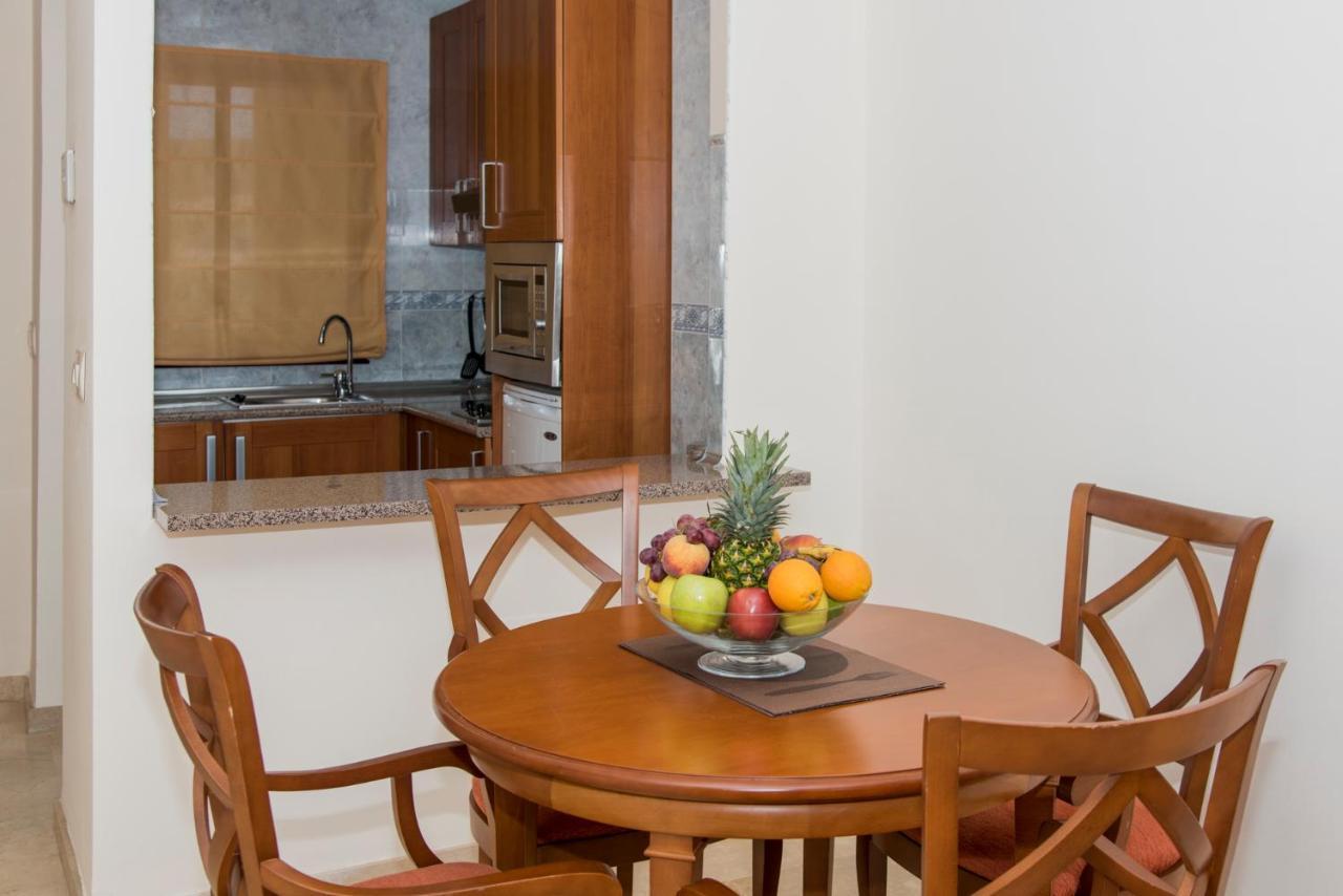 Apartamentos Don Juan Манилва Екстериор снимка
