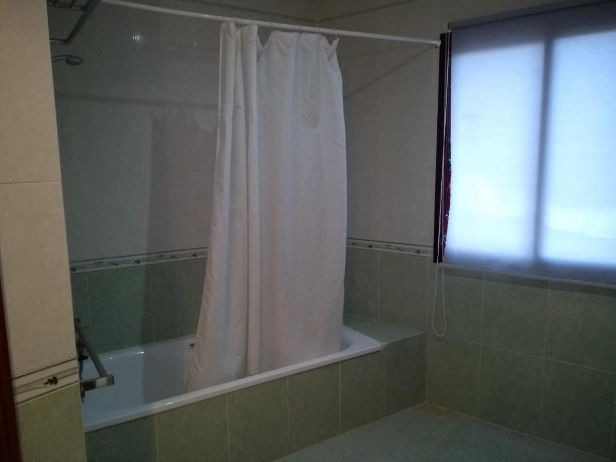 Apartamentos Don Juan Манилва Екстериор снимка