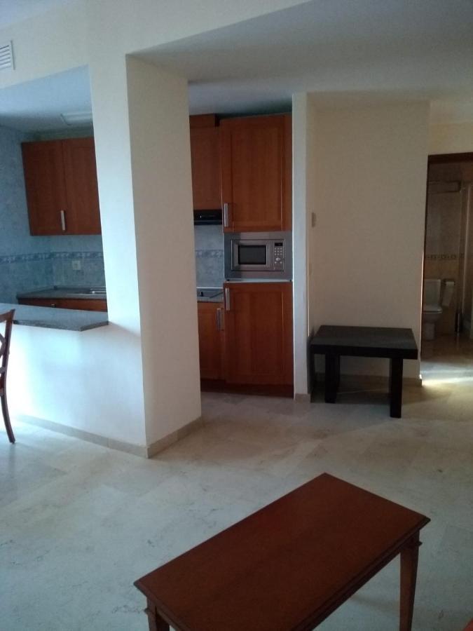 Apartamentos Don Juan Манилва Екстериор снимка